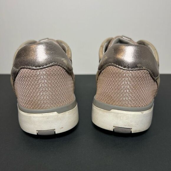 Womens KIZIK Miami Tan + Metallic Slip On Casual Sneakers / Size 8 Medium - Picture 4 of 9